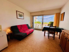 Quiberon - Studio de 28m² avec terrasse et parking - FR-1-478-93